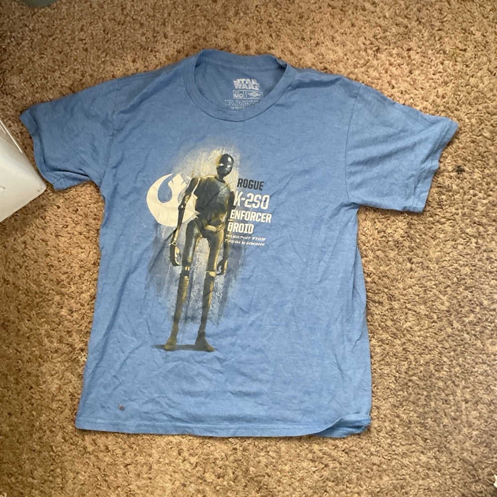 Star Wars short sleeve T-shirt. Size M
